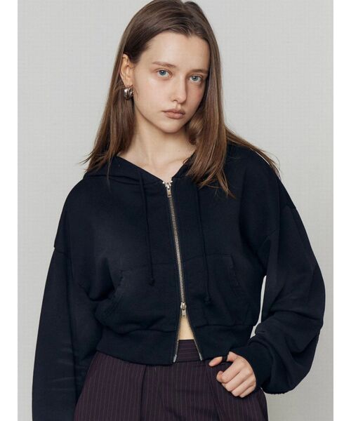 EMODA（エモダ）の「シェービングショートジップフーディ（パーカー・レディース・グレー/ブラック/ライトグレー・FREE）」の22枚目の写真