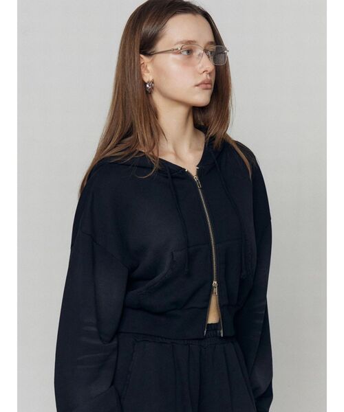 EMODA（エモダ）の「シェービングショートジップフーディ（パーカー・レディース・グレー/ブラック/ライトグレー・FREE）」の20枚目の写真