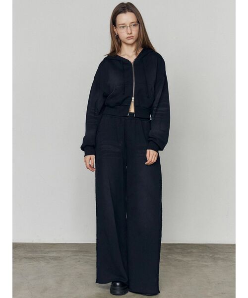 EMODA（エモダ）の「シェービングショートジップフーディ（パーカー・レディース・グレー/ブラック/ライトグレー・FREE）」の19枚目の写真