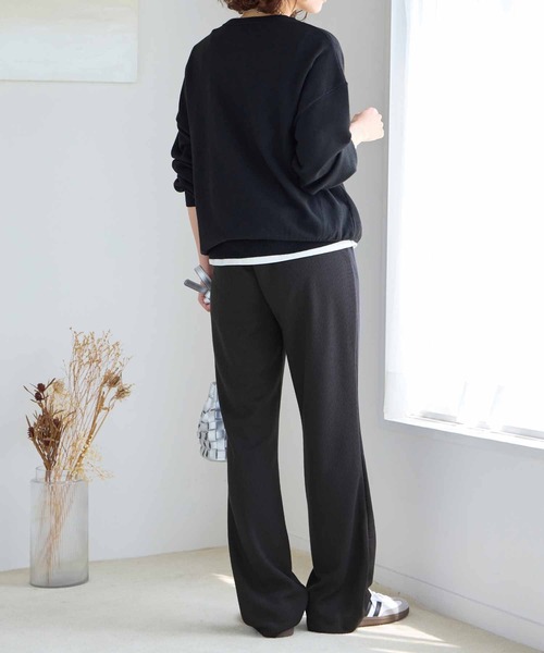 Viola e Viola(ヴィオラエヴィオラ)の「《セルフカット仕様》すっきり細見えリブフレアパンツ(その他パンツ・レディース・チャコール/ブラック/ブラウン・LL/L/M)」の13枚目の写真