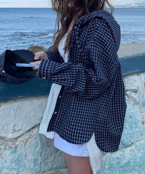 LAC-VERT(ラック・ヴェール)の「フード付きチェックシャツ(シャツ/ブラウス・レディース・ネイビー/ブルー・FREE)」の10枚目の写真