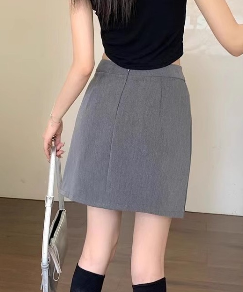 cammie(キャミー)の「スリット台形ミニスカート(スカート・レディース・ブラック/グレー・MEDIUM/LARGE)」の6枚目の写真