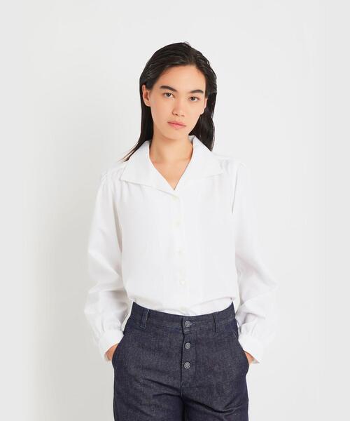 agnes b.(アニエスベー)の「コットン オープンカラー 長袖 ブラウス(シャツ/ブラウス・レディース・ホワイト・38/36)」の2枚目の写真