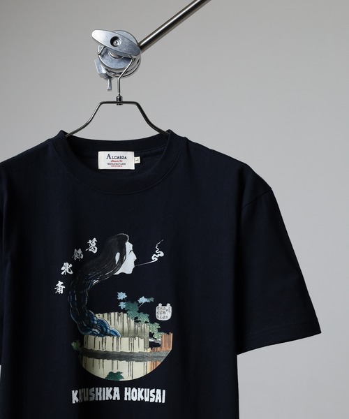 FUNALIVE(ファンアライブ)の「ALCARZA 葛飾北斎 Tシャツ(Tシャツ/カットソー・メンズ・ホワイト系2/ネイビー系3/ネイビー系4/ネイビー系1/ホワイト系4/ホワイト系1/ホワイト系3/ネイビー系2・XL/M/L)」の8枚目の写真
