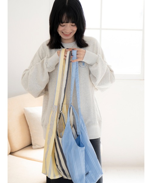 Ungrid（アングリッド）の「POOL SIDE COFFEE別注バッグ（ハンドバッグ・レディース・ブルー/ブラック/イエロー・FREE）」の10枚目の写真