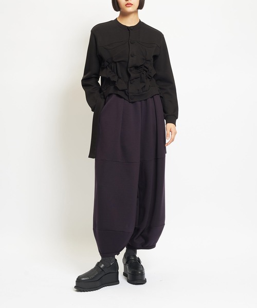 gomme（ゴム）の「ウォームポンチ　ギャザーカーディガン（カーディガン/ボレロ・レディース・ブラック・MEDIUM）」の2枚目の写真