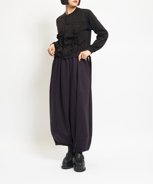 gomme（ゴム）の「ウォームポンチ　ギャザーカーディガン（カーディガン/ボレロ・レディース・ブラック・MEDIUM）」の5枚目の写真