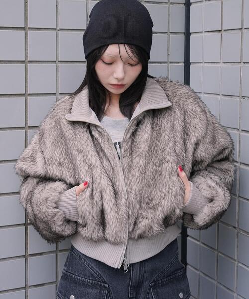 フェイクファーショートブルゾン フェイクファーショートブルゾン[品番：MKSW0061994]｜EVRIS