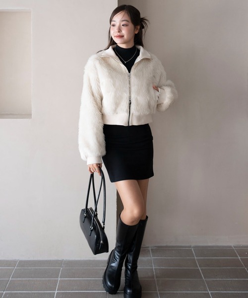 WEGO(ウィゴー)の「WEGO/Wジップ フェイクファーショートブルゾン(ブルゾン・レディース・アイボリー/ブラウン系その他/グレー系その他/ブラック/ダークブラウン・FREE)」の17枚目の写真