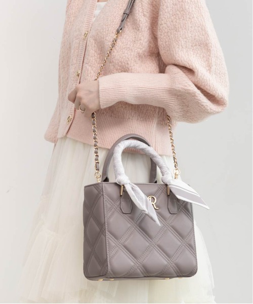 RANDA（ランダ）の「2WAY モノグラムスカーフキルティングハンドバッグ（ハンドバッグ・レディース・アイボリー/グレー/ブラック/ライトグレー・FREE）」の12枚目の写真