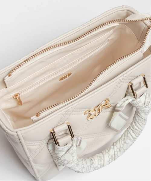 RANDA（ランダ）の「2WAY モノグラムスカーフキルティングハンドバッグ（ハンドバッグ・レディース・アイボリー/グレー/ブラック/ライトグレー・FREE）」の17枚目の写真