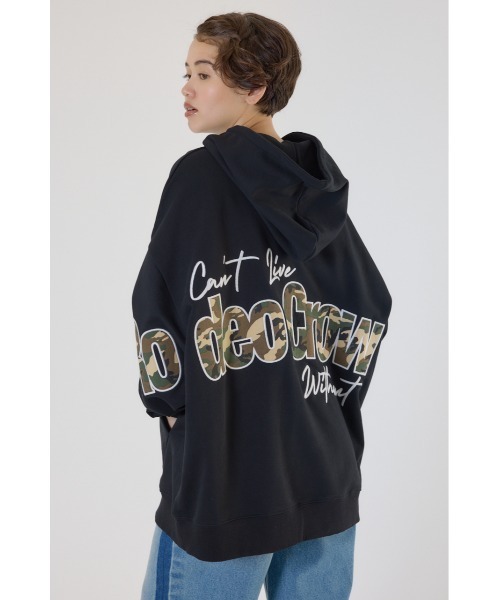 RODEO CROWNS WIDE BOWL(ロデオクラウンズワイドボウル)の「ロゴアップリケルーズパーカー(パーカー・レディース・ブラック/オフホワイト/杢グレー/イエロー・FREE)」の2枚目の写真