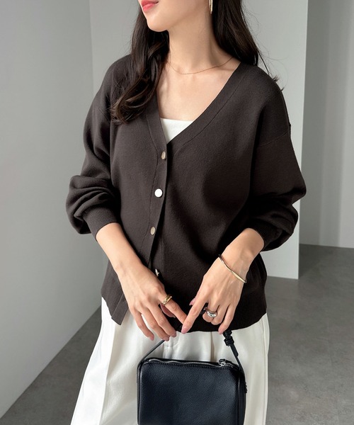 金ボタンVネックニットカーディガン（カーディガン/ボレロ