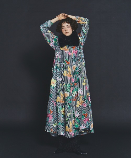 セール】フラワーストライプティアードワンピース（ワンピース