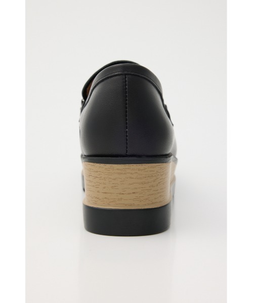 STACCATO（スタッカート）の「パールチェーンプラットフォーム（ローファー・レディース・ブラック/ホワイト・22.5cm/23cm/23.5cm/24cm/24.5cm）」の5枚目の写真