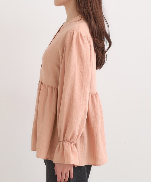 DRESKIP(ドレスキップ)の「【S-LL】大人フェミニン ペプラム風フリルブラウス(シャツ/ブラウス・レディース・ライトオレンジ系/ライトグレー・01/02/03/04)」の8枚目の写真