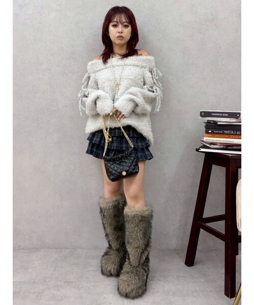 EVRIS（エヴリス）の「リボンオフショルニットワンピース（ワンピース・レディース・レッド/グレー/ブラック・FREE）」の6枚目の写真