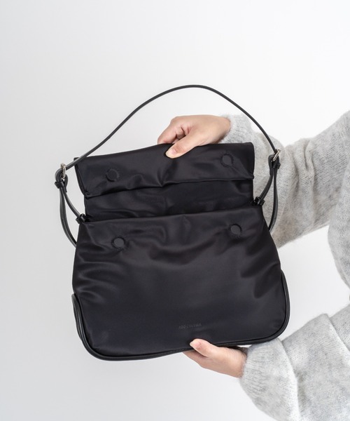 ADD CULUMN(アドカラム)の「【ADD CULUMN/アドカラム】ナイロン×ヴィーガンレザー ショルダーバッグ ROLLA M FABRIC(ショルダーバッグ・レディース・ブラック・FREE)」の9枚目の写真