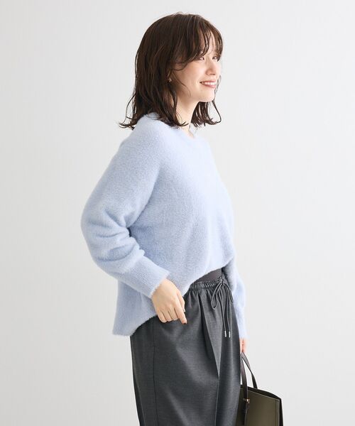 Green　Parks（グリーンパークス）の「シャギークルーネックニットプルオーバー（ニット/セーター・レディース・オレンジ/ホワイト系その他2/グレー/サックスブルー/グレイッシュベージュ・FREE）」の9枚目の写真