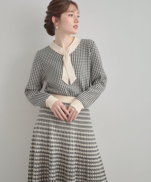 couture brooch(クチュールブローチ)の「【クラシカル・大人レディ】千鳥ジャカードパール調タイニットトップス(ニット/セーター・レディース・アイボリー系1/ネイビー系1・36/38/42)」の7枚目の写真