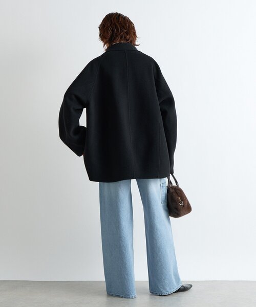 RIVE DROITE（リヴドロワ）の「【ハンサムな着こなしに】スタンドZIPリバーコート（その他アウター・レディース・ブラック/キャメル・FREE）」の9枚目の写真