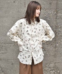 Bleu Bleuet（ブルーブルーエ）の「総柄プリントシャツ（シャツ/ブラウス）」