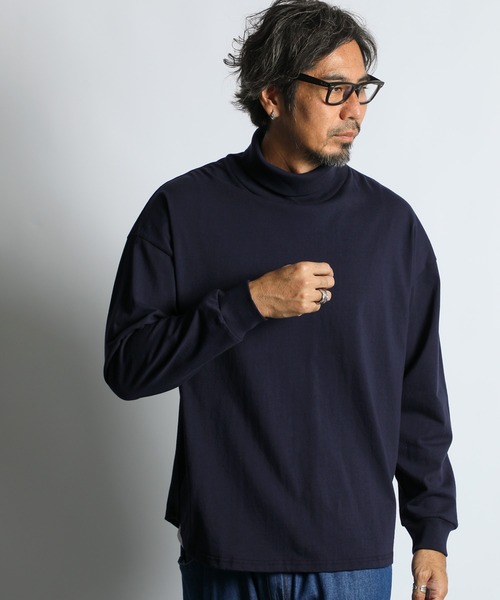 The DUFFER of ST.GEORGE（ザダファーオブセントジョージ）の「8oz HEAVY WEIGHT OVER SIZE ROUND HEM TURTLE NECK L/SL TEE：8オンス ヘビーウェイト オーバーサイズ ラウンドヘム タートルネック ロンT（Tシャツ/カットソー・メンズ・ホワイト/ネイビー/ブラック・X-LARGE/LARGE/MEDIUM/SMALL）」の8枚目の写真