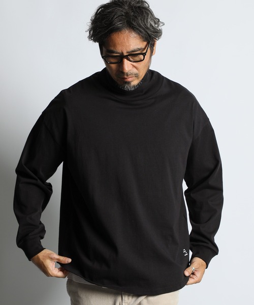 The DUFFER of ST.GEORGE（ザダファーオブセントジョージ）の「8oz HEAVY WEIGHT OVER SIZE ROUND HEM TURTLE NECK L/SL TEE：8オンス ヘビーウェイト オーバーサイズ ラウンドヘム タートルネック ロンT（Tシャツ/カットソー・メンズ・ホワイト/ネイビー/ブラック・X-LARGE/LARGE/MEDIUM/SMALL）」の6枚目の写真