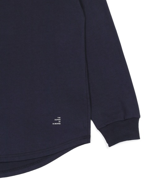 The DUFFER of ST.GEORGE（ザダファーオブセントジョージ）の「8oz HEAVY WEIGHT OVER SIZE ROUND HEM TURTLE NECK L/SL TEE：8オンス ヘビーウェイト オーバーサイズ ラウンドヘム タートルネック ロンT（Tシャツ/カットソー・メンズ・ホワイト/ネイビー/ブラック・X-LARGE/LARGE/MEDIUM/SMALL）」の18枚目の写真