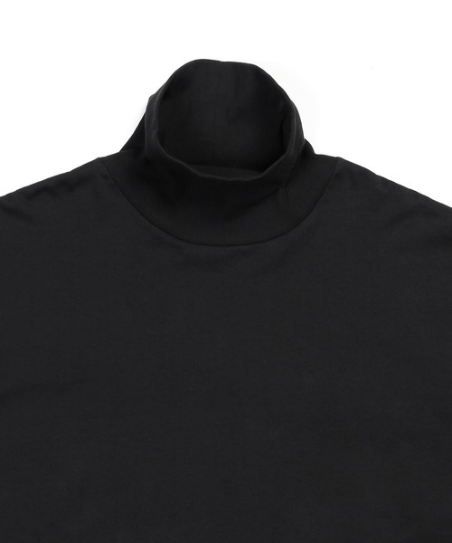 The DUFFER of ST.GEORGE（ザダファーオブセントジョージ）の「8oz HEAVY WEIGHT OVER SIZE ROUND HEM TURTLE NECK L/SL TEE：8オンス ヘビーウェイト オーバーサイズ ラウンドヘム タートルネック ロンT（Tシャツ/カットソー・メンズ・ホワイト/ネイビー/ブラック・X-LARGE/LARGE/MEDIUM/SMALL）」の15枚目の写真