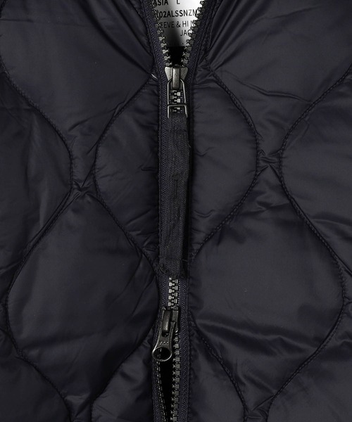 TAION（タイオン）の「TAION MILITARY HI NECK KNIT（ダウンジャケット/コート・メンズ・ブラック/ネイビー・LARGE/MEDIUM）」の7枚目の写真