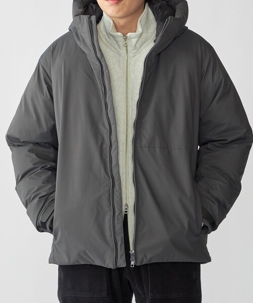 SHIPS（シップス）の「SHIPS: 〈透湿・撥水〉Thinsulate パデッド パーカ（ダウンジャケット/コート・メンズ・チャコールグレー/ブラック/ネイビー/コバルトブルー/ダークグレー/グレー系その他・SMALL/MEDIUM/LARGE/X-LARGE）」の3枚目の写真