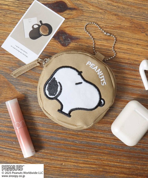PEANUTS（ピーナッツ）の「PEANUTS SNOOPY（ピーナッツ スヌーピー）キャラクター刺繍ミニポーチ キーホルダー チャーム（ポーチ・レディース・ベージュ/ブラック/グレー・FREE）」の16枚目の写真