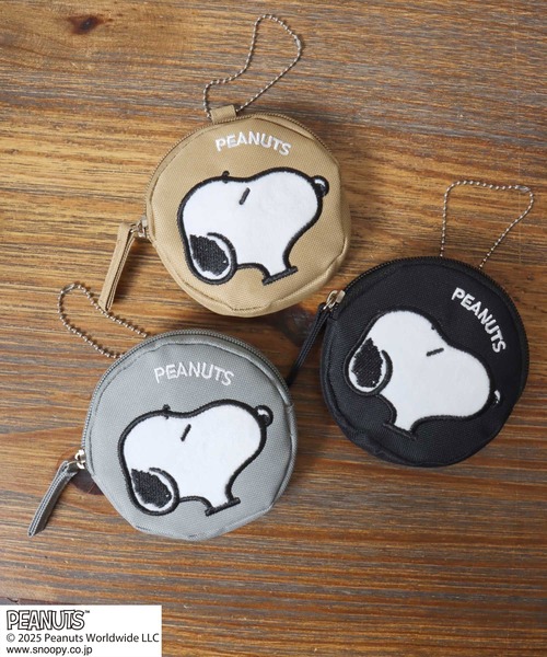 PEANUTS（ピーナッツ）の「PEANUTS SNOOPY（ピーナッツ スヌーピー）キャラクター刺繍ミニポーチ キーホルダー チャーム（ポーチ・レディース・ベージュ/ブラック/グレー・FREE）」の17枚目の写真