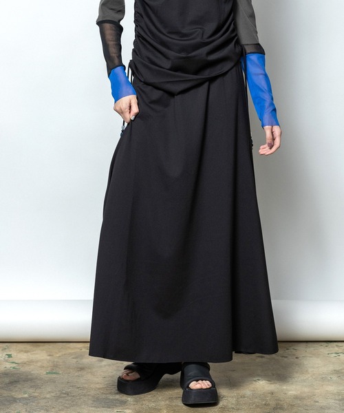 AULA AILA（アウラアイラ）の「3WAYギャザーフレアスカート（スカート・レディース・オフホワイト/ブラック/トップグレー・0）」の9枚目の写真