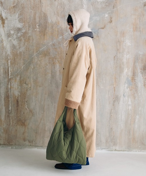 Crisp（クリスプ）の「キルティングトートバッグ（トートバッグ・レディース・アイボリー/カーキ・FREE）」の6枚目の写真