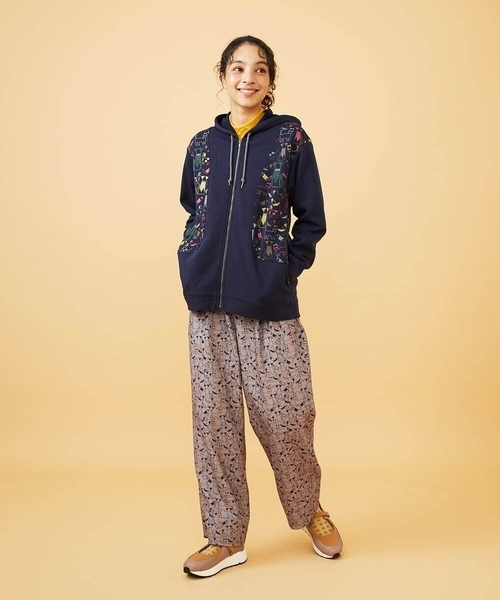 Jocomomola（ホコモモラ）の「Calle de Manuela Malasana アニマルプリントパンツ（その他パンツ・レディース・モカ/ブラック・42/40）」の22枚目の写真