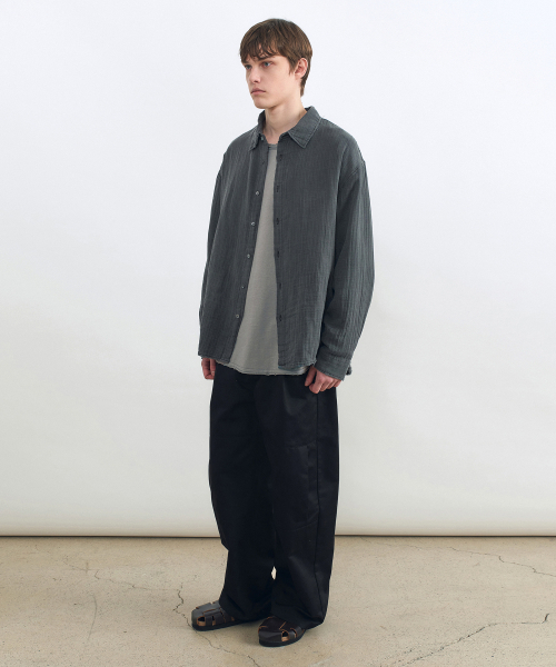INSILENCE(インサイロンス)の「カーブドプリーツチノBLACK(その他パンツ・レディース・その他・SMALL/MEDIUM)」の2枚目の写真