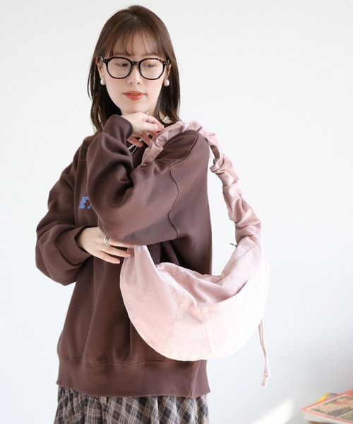 cepo(セポ)の「三日月形ムーンショルダーバック(ショルダーバッグ・レディース・ピンク/ブラウン/オフホワイト・FREE)」の6枚目の写真
