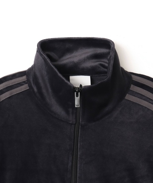 adidas（アディダス）の「adidas FB TT VELOUR / アディダス ファイヤーバード トラックトップ ベロア（その他アウター・メンズ・ブラック・M/S/XXL/XL/L）」の4枚目の写真