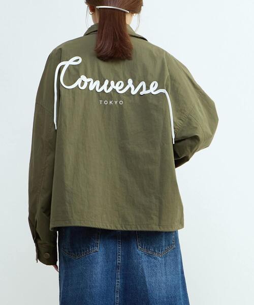 CONVERSE TOKYO（コンバーストウキョウ）の「BACK SPINDLE LOGO MILITARY SHIRT JACKET（ミリタリージャケット・レディース・ブラック/カーキ・SMALL/MEDIUM）」の4枚目の写真