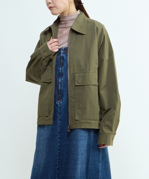 CONVERSE TOKYO（コンバーストウキョウ）の「BACK SPINDLE LOGO MILITARY SHIRT JACKET（ミリタリージャケット・レディース・ブラック/カーキ・SMALL/MEDIUM）」の6枚目の写真