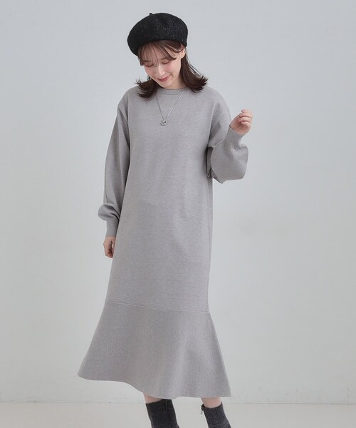 DRESKIP(ドレスキップ)の「【洗濯機可/S-LL】スタイルがすっきりに見える 裾マーメイドニットワンピース(ワンピース・レディース・ダークグレー/ブラック/ブラウン系その他・01/02/03/04)」の5枚目の写真