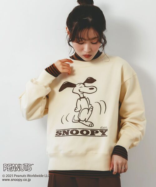 le.coeur blanc（ルクールブラン）の「【PEANUTS】ヴィンテージライクスウェット（スウェット・レディース・ダークグレー/ピンク/ブラウン/ブルー/アイボリー・38）」の9枚目の写真