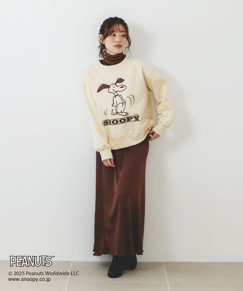 le.coeur blanc（ルクールブラン）の「【PEANUTS】ヴィンテージライクスウェット（スウェット・レディース・ダークグレー/ピンク/ブラウン/ブルー/アイボリー・38）」の14枚目の写真