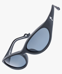 RECLOW（リクロー）の「RC MUTO SUNGLASS MATTE BLACK（サングラス）」