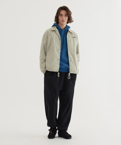 COVERNAT(カバーナット)の「アーチロゴコーチジャケットライトカーキ(ナイロンジャケット・レディース・その他・SMALL/MEDIUM/LARGE/X-LARGE)」の11枚目の写真