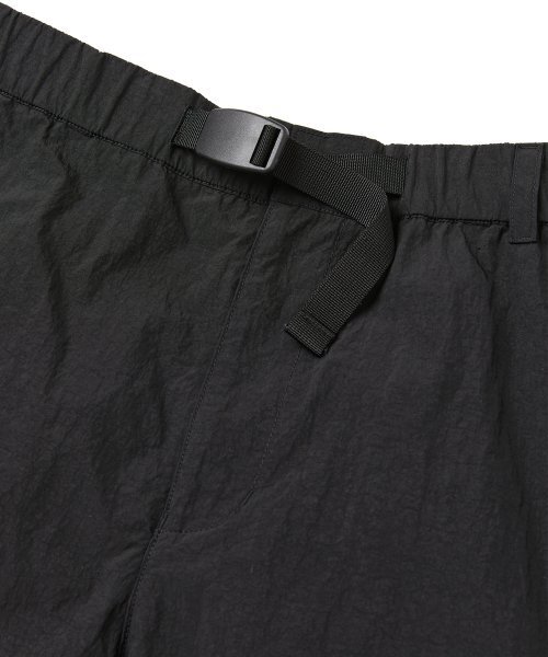WMC(ダブリューエムシー)の「マルチポケットアクティブパンツ_BLACK(スウェットパンツ・メンズ・ブラック・32(L)/30(M))」の4枚目の写真