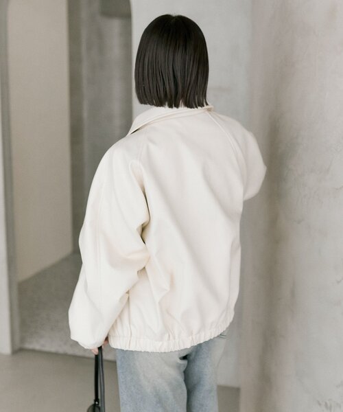 mystic(ミスティック)の「【SET UPスタイルにも◎】バルーンスリーブフェイクレザーブルゾン(ブルゾン・レディース・キャメル/アイボリー/ブラウン・FREE)」の18枚目の写真