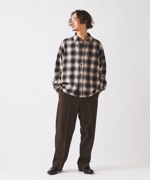 JOURNAL STANDARD relume（ジャーナルスタンダード　レリューム）の「USAコットン ネル オンブレチェック シャツ（シャツ/ブラウス・メンズ・ブラック/イエロー/ブルー系その他・LARGE/MEDIUM）」の4枚目の写真